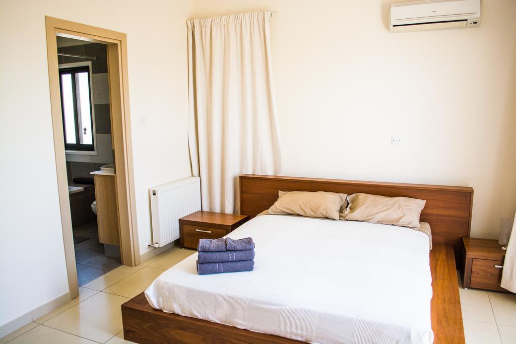Villa Hera Agios Theodoros Room photo